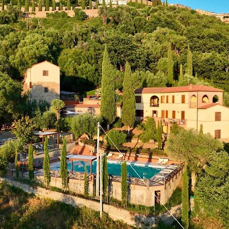 Madonna Del Poggio Cav Aparthotel Scarlino Εξωτερικό φωτογραφία