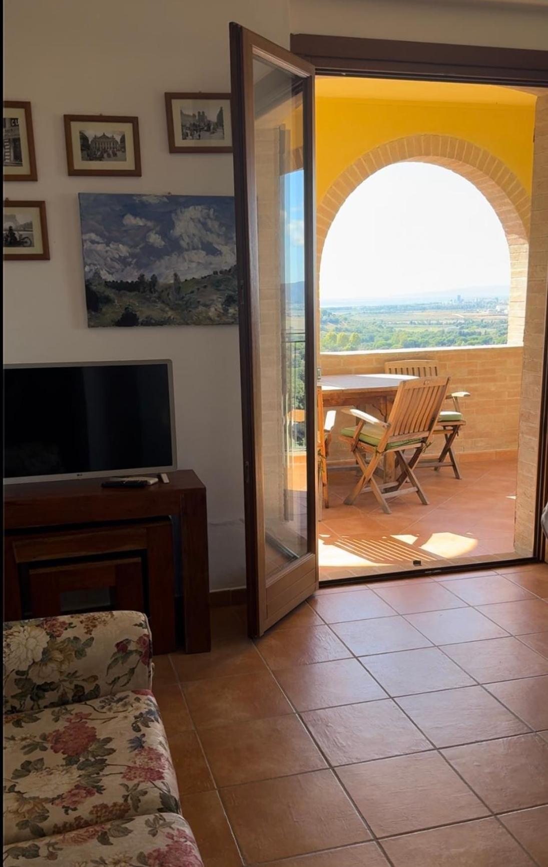 Madonna Del Poggio Cav Aparthotel Scarlino Εξωτερικό φωτογραφία